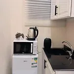 Cozy Modern Studio In Almurooj