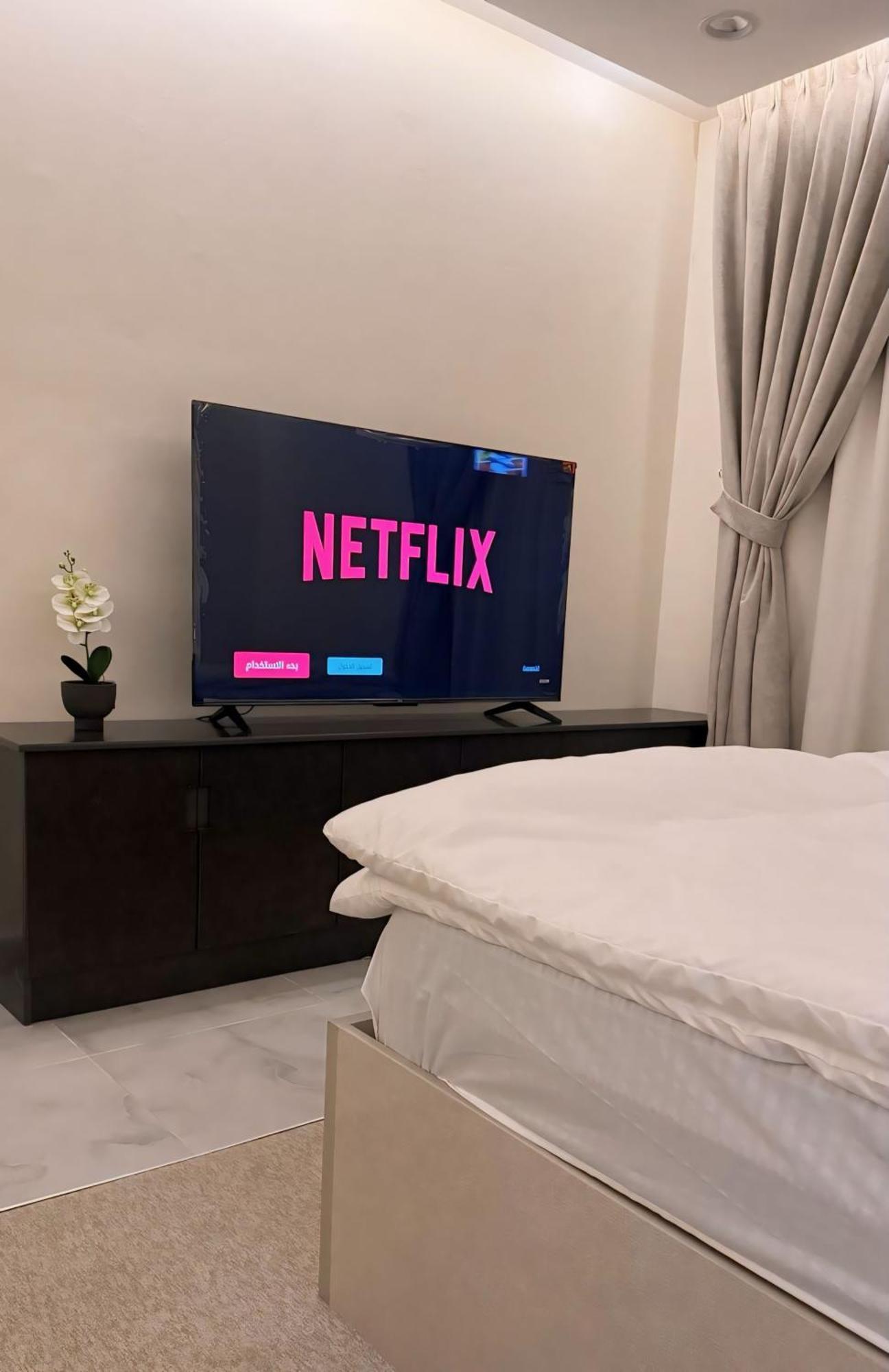 Cozy Modern Studio In Almurooj * Riyadh